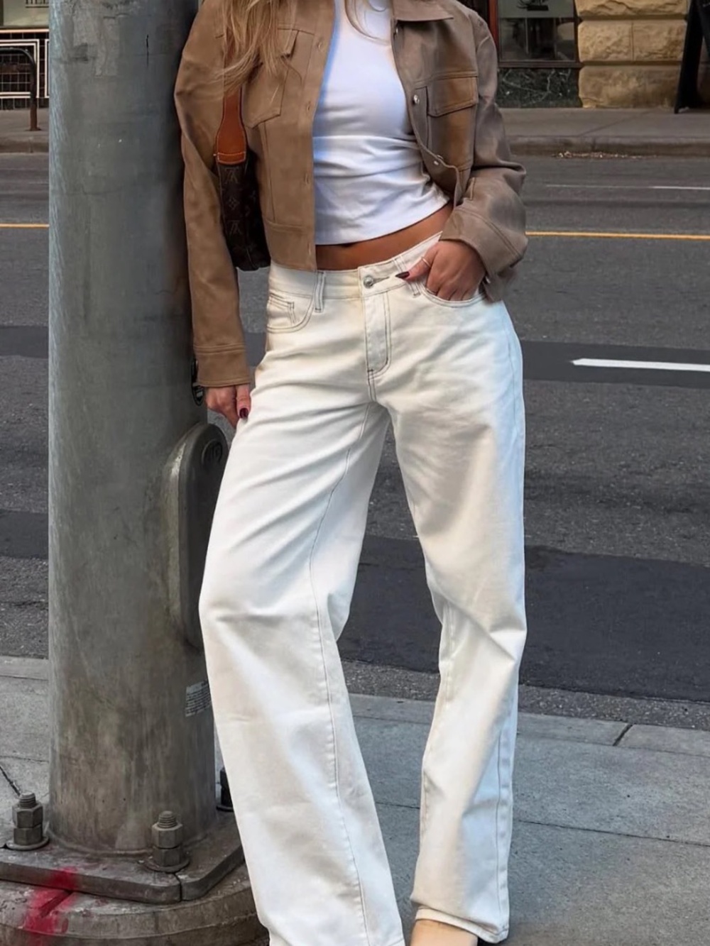 White Fox Bring The Style Low Rise Wide Leg Jeans Off White Wash XS